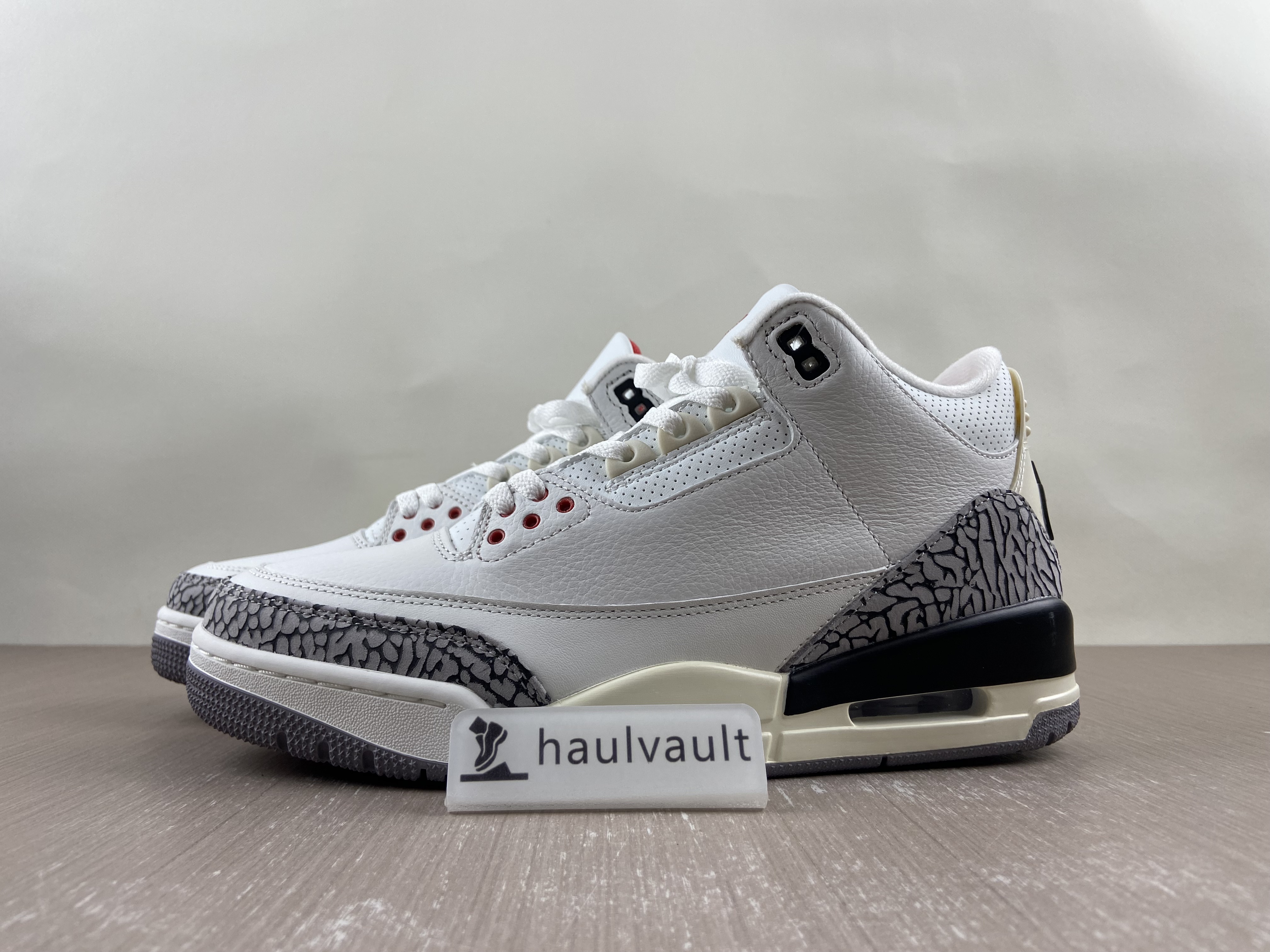 Jordan3 New white cement