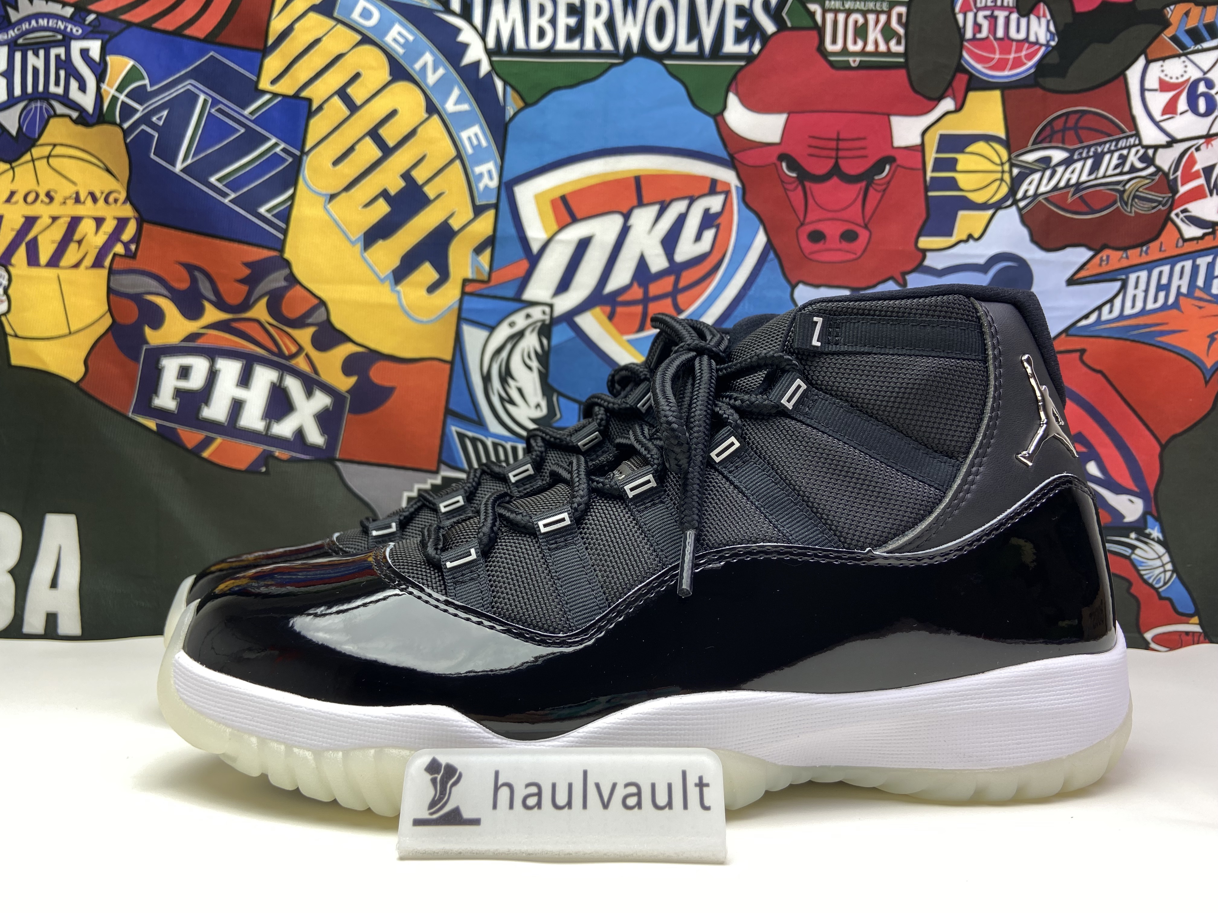 Jordan 11 Retro Jubilee 25th Anniversary CT8012-011