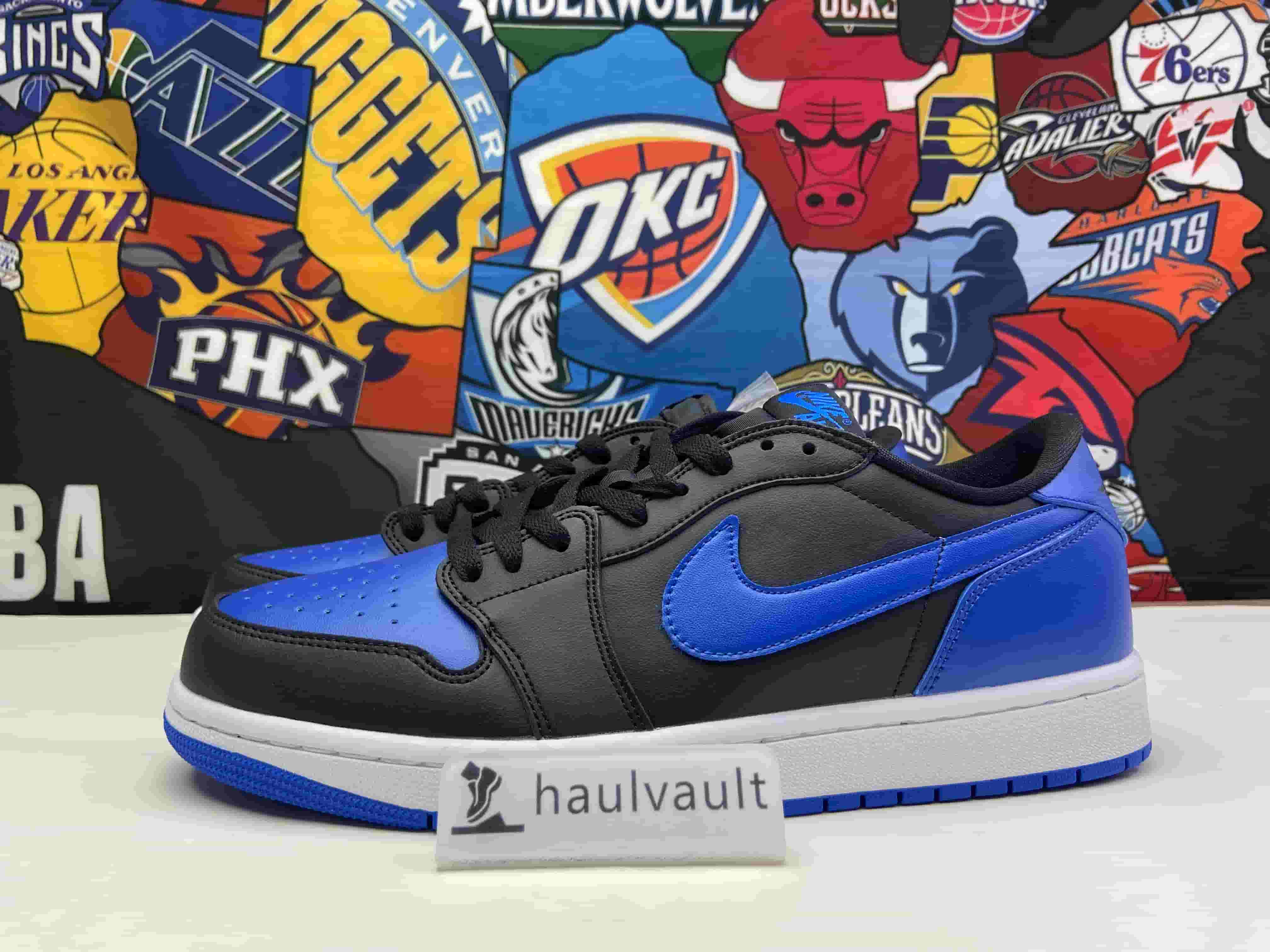 Air Jordan 1 Low “University Blue 553558-042