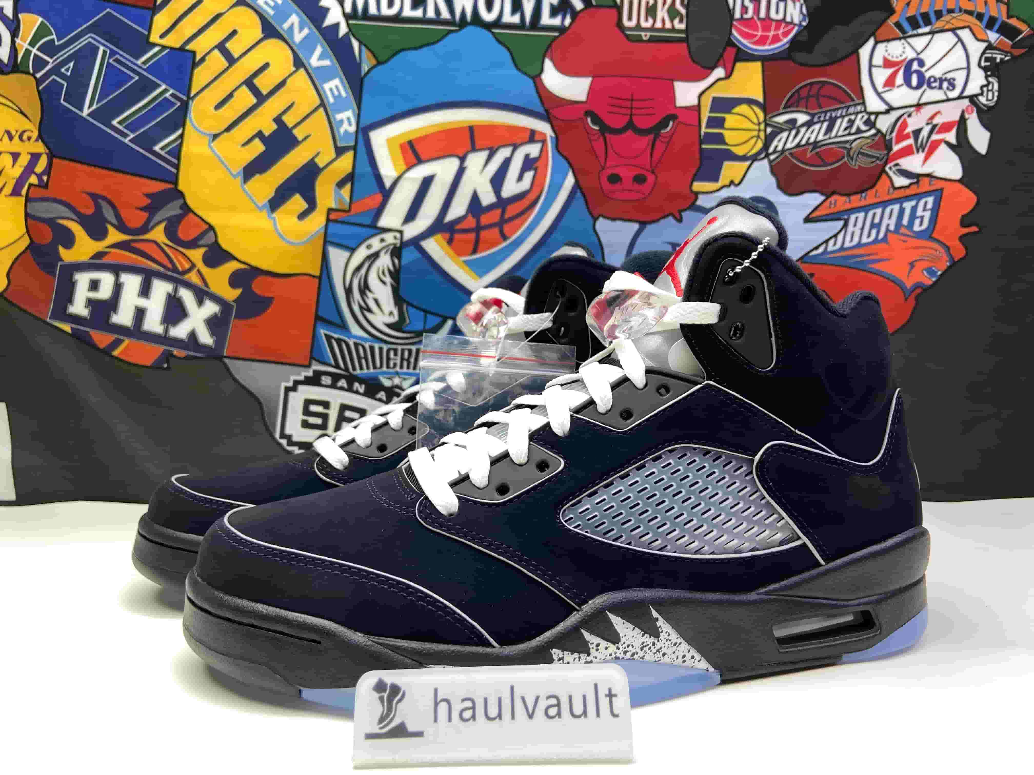 Air Jordan 5 “Black Metallic Reimagined” HF3975-001
