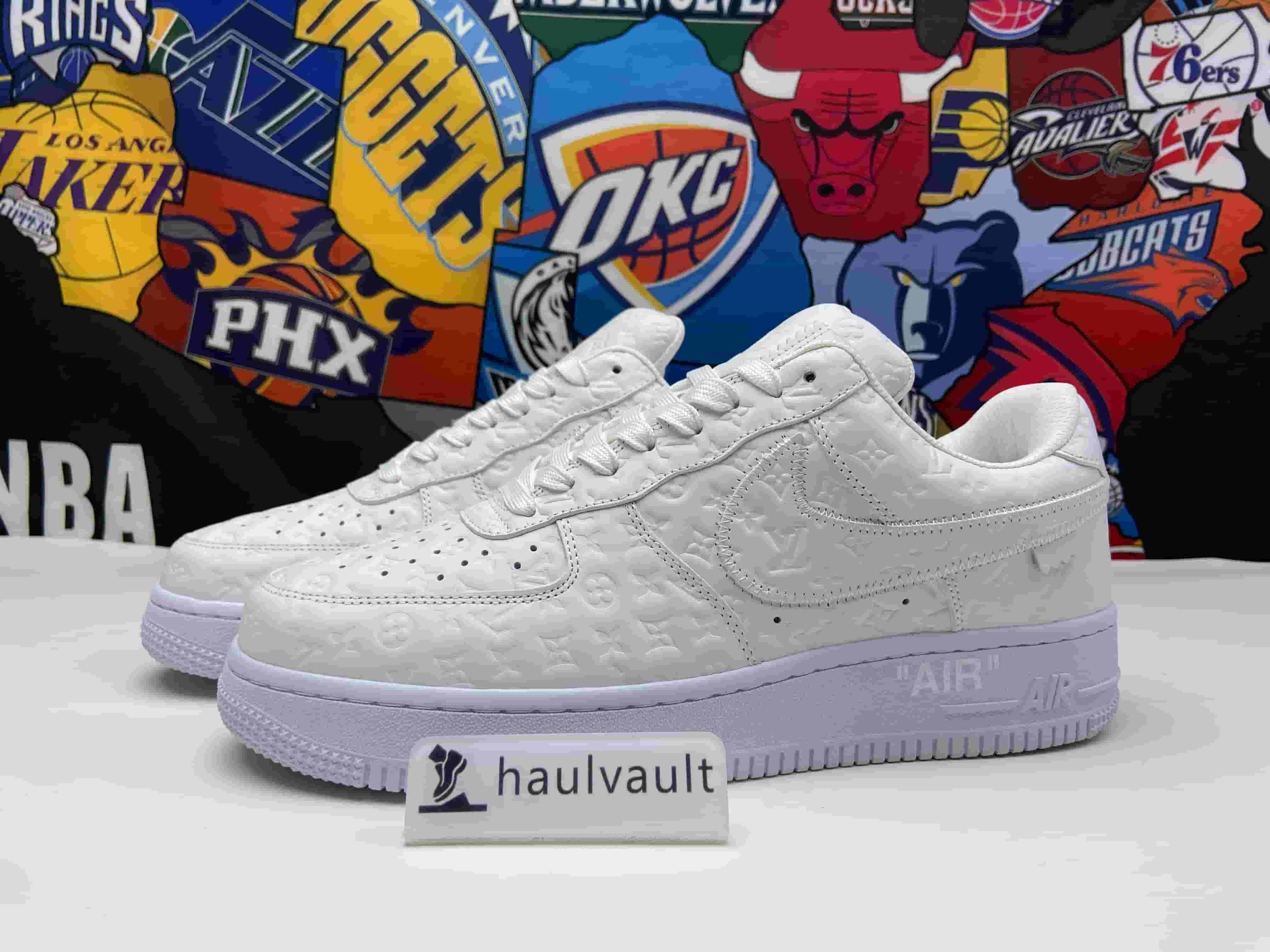 L0vis Vvtt0n x Nike Air Force 1 Low