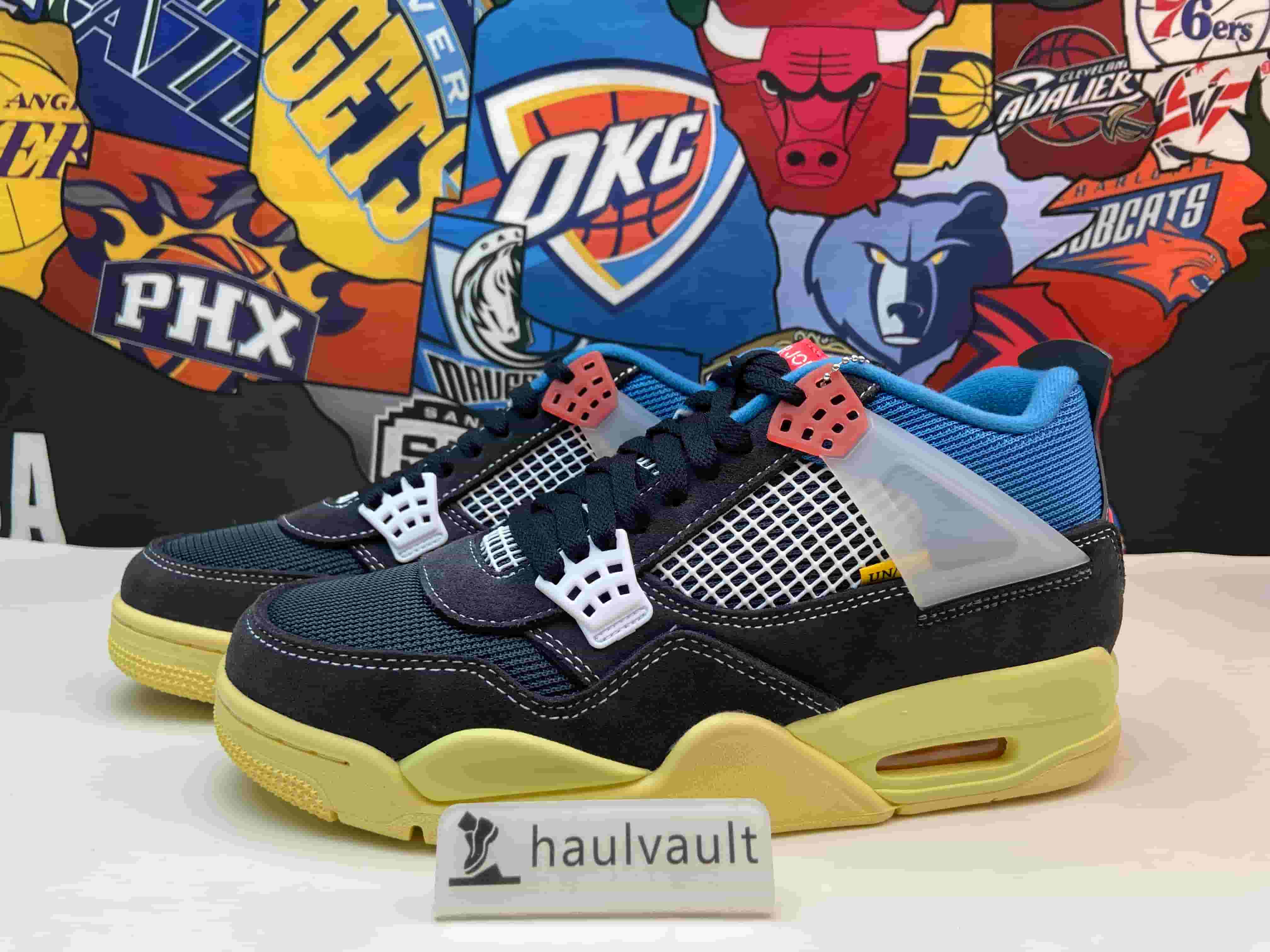 Jordan 4 Retro Union Off Noir DC9533-001