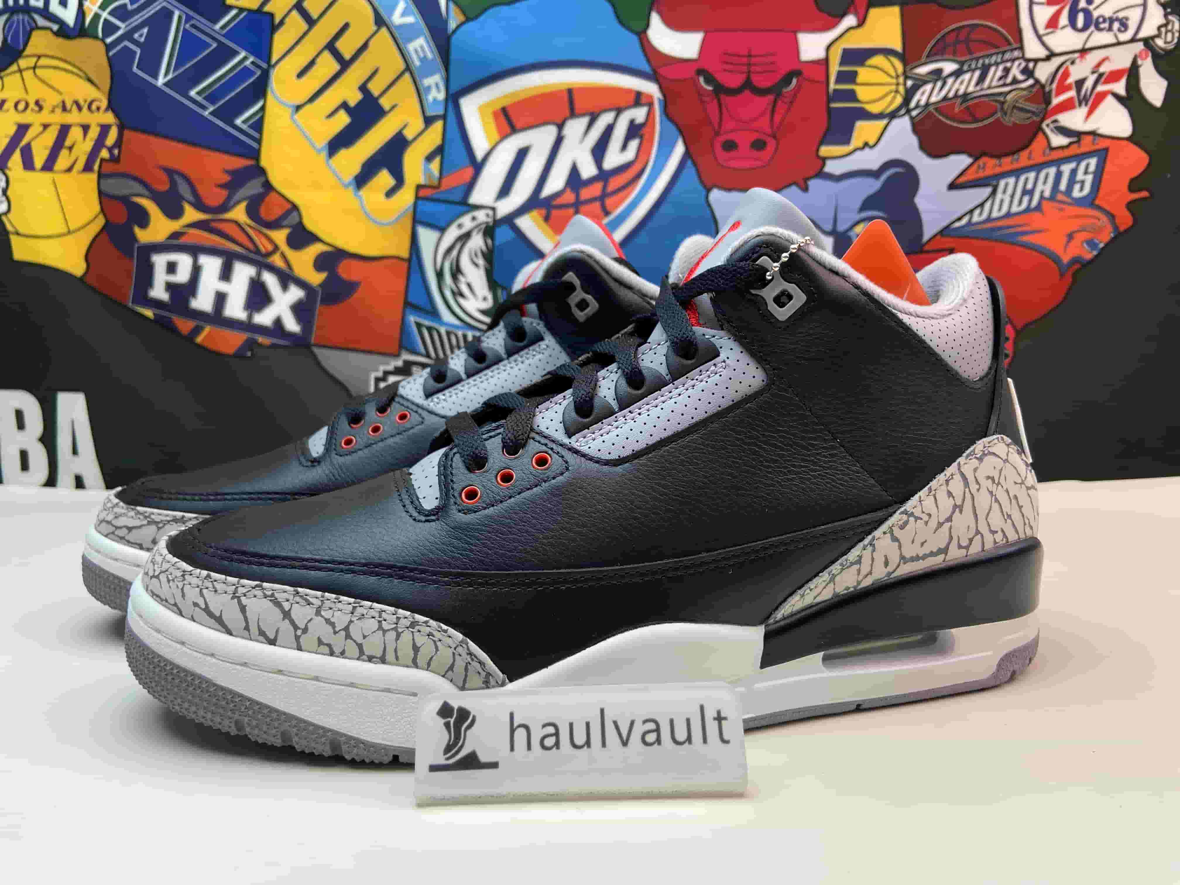 Air Jordan 3 OG “Black Cement” DN3707-010