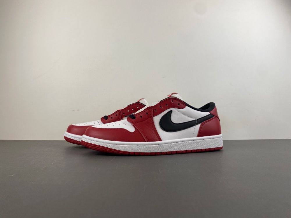 Air Jordan 1 Low OG “Chicago”HQ6998-600