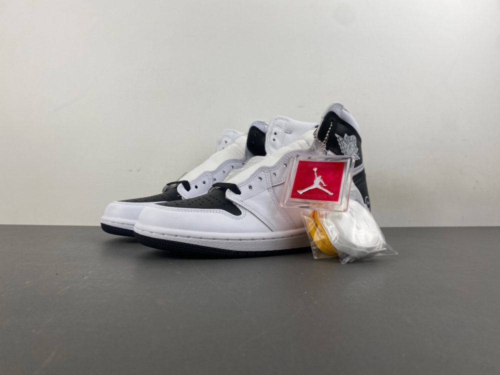 fragment Design x Union x Air Jordan 1 II7282-100