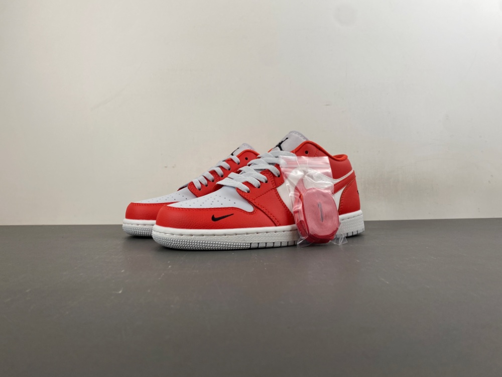 Air Jordan 1 Low II9813-600