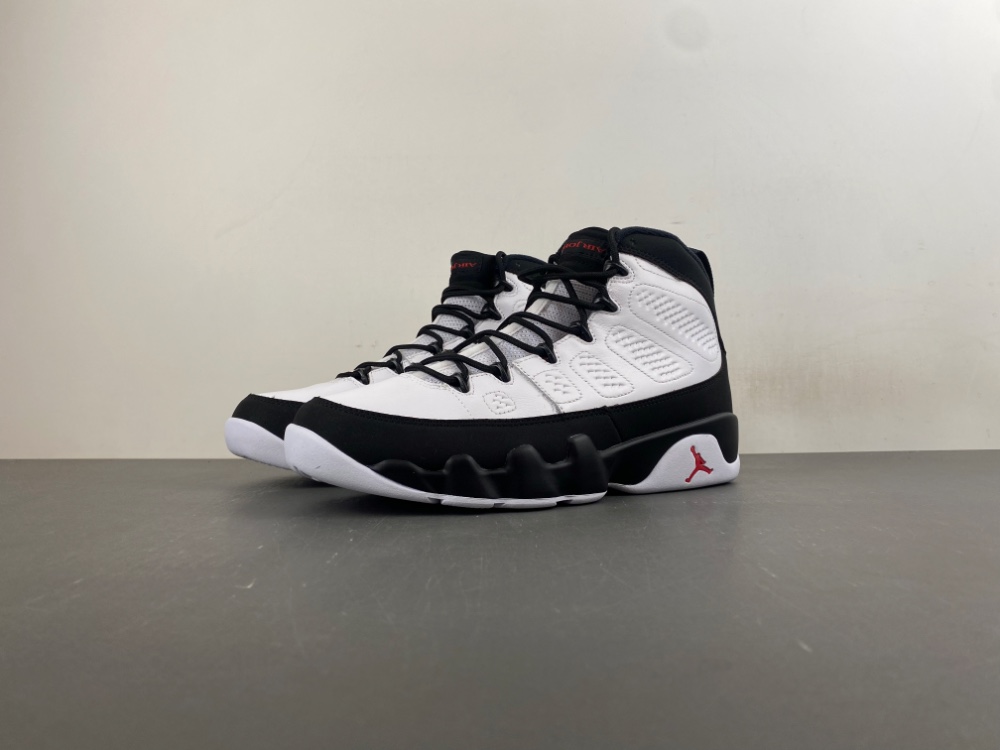 Air Jordan 9 Retro OG 'Space Jam' 2026 IX6179-100