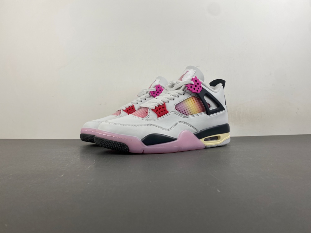 NIKE AIR JORDAN 4 RETRO JA1135-100